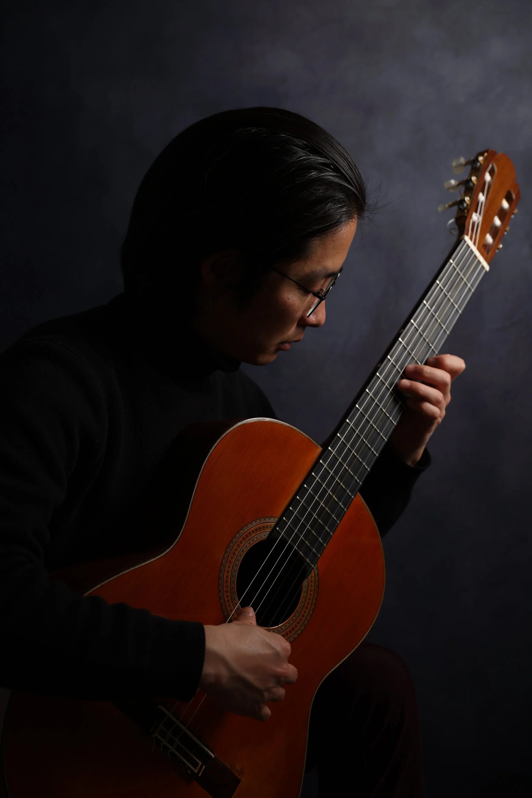 The artist with guitar